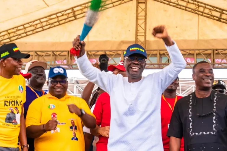Thousands Of Waste Managers Endorse Tinubu, Sanwo-Olu For President, Governor