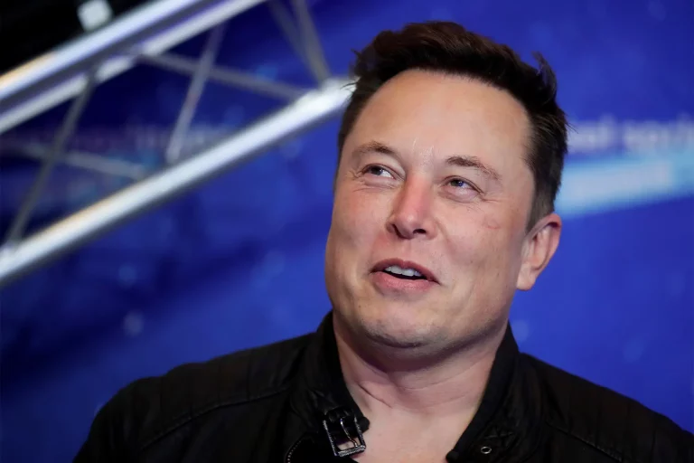 Elon Musk becomes first person ever to lose $200 billion