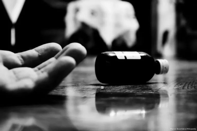 Decriminalize  Suicide, Groups Urges FG