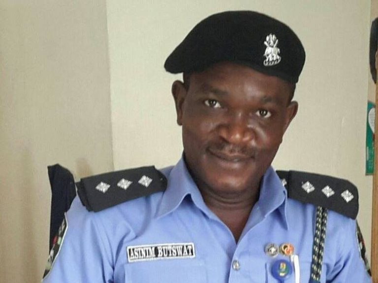 Police recover Bayelsa undergraduate’s corpse from swimming pool