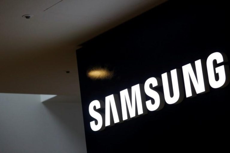 Samsung Electronics logs worst quarterly earnings in 14 years