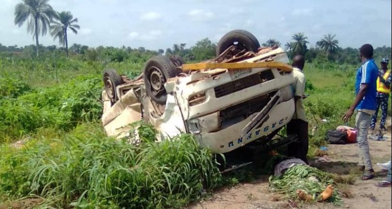 BREAKING: Six feared dead, 14 injured in Oyo road crash