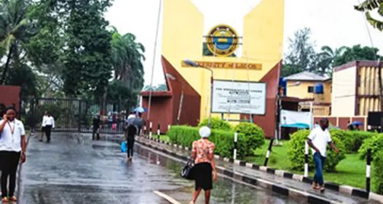 FG Hikes University Tuition Fees 420%, Science Students 638%, Medicine 901%