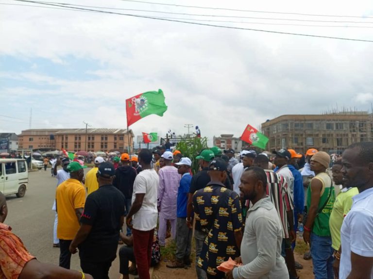 Pictures: Anti-Obi Protesters Hit The Streets In Owerri Imo State
