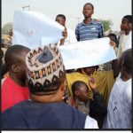 Police Fire Teargas As Irate Niger State Women And Youths Protest Over Hardship