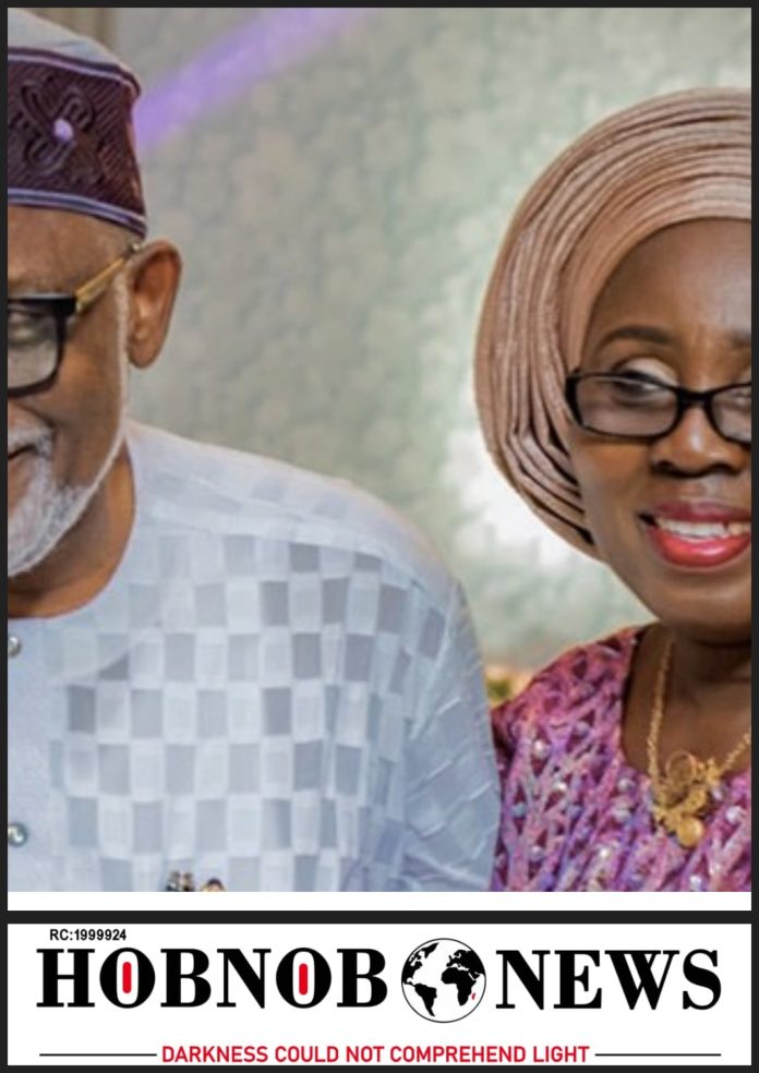 You Left Me To Face All Manners Of Mockery -- Akeredolu's Wife Laments At His Funeral