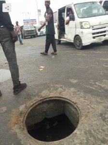 Graphic Photos: Newborn Baby Found Dead in Port Harcourt Manhole