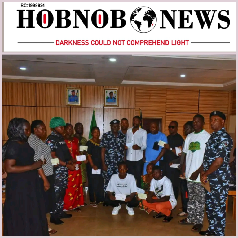 IGP Presents Cheques to Families of Deceased Police Officers in Benue