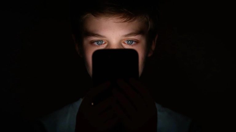UK Mulls Social Media Ban for Under-16s Amid Online Safety Concerns
