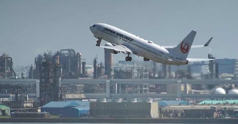 Japan Airlines Restores Systems After Cyberattack Causes Flight Delays