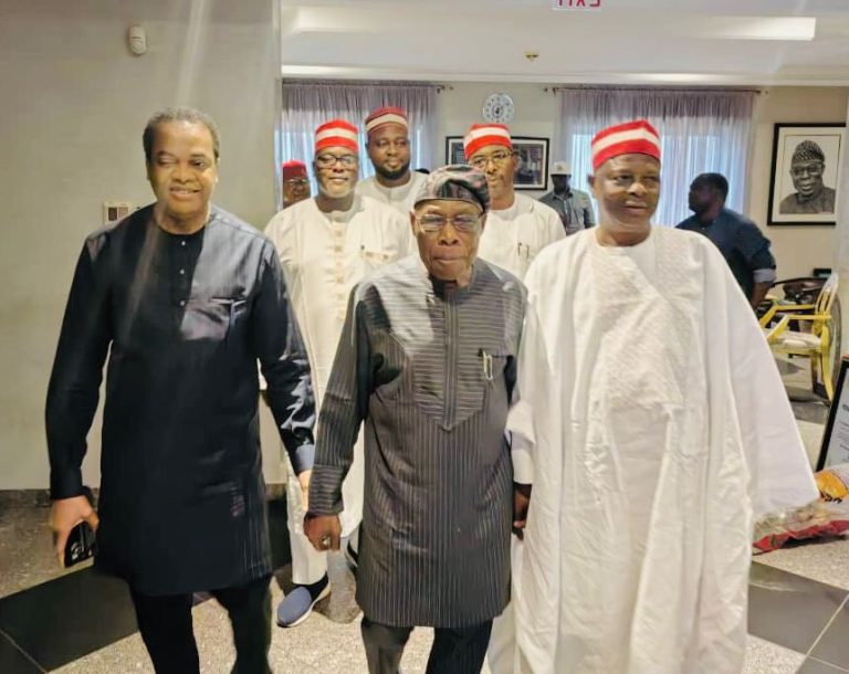 Obasanjo Hosts Kwankwaso, Donald Duke in Abeokuta for High-Level Political Dialogue