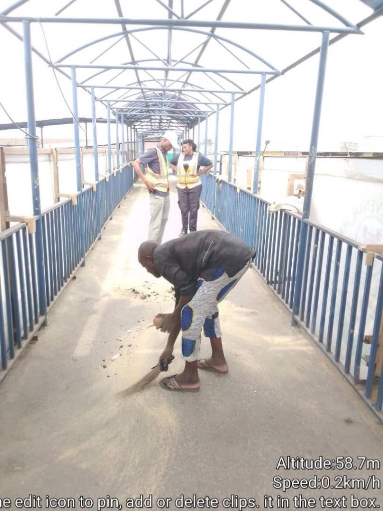 Lagos Cracks Down on Hoodlums Defecating on Pedestrian Bridge
