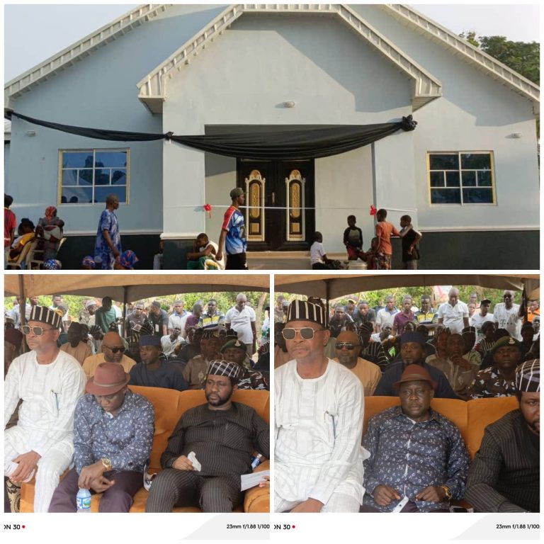 HON. NICK WENDE COMMENDS UGBOR AS HE COMMISSIONS NEW TRADITIONAL COUNCIL HALL IN USHONGO