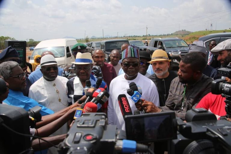 Ortom Urges Nigerians to Support Tinubu Beyond Politics, Hails Wike’s FCT Transformation
