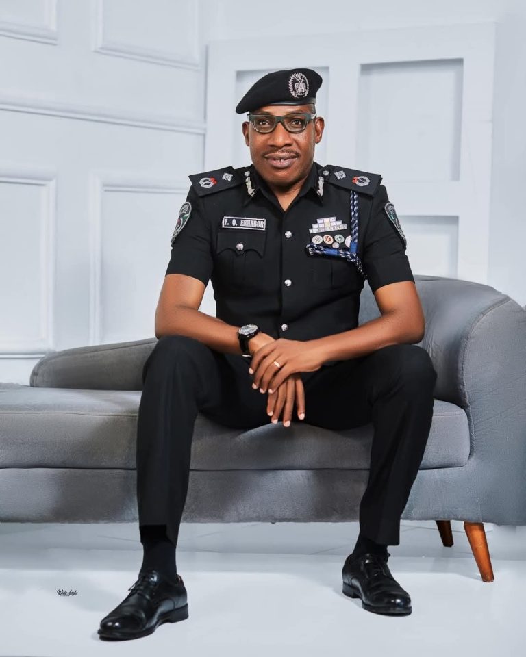 Celebrating Integrity: Nigerians Honour Retired Police Officer Francis Erhabor for Exemplary Service