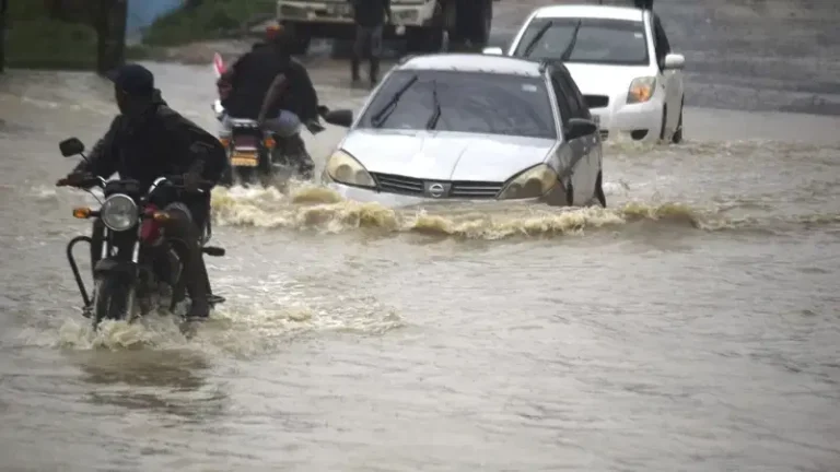 FG Raises Alarm: Seven States Face Imminent Flood Threat – NiHSA Warns Residents to Stay Alert