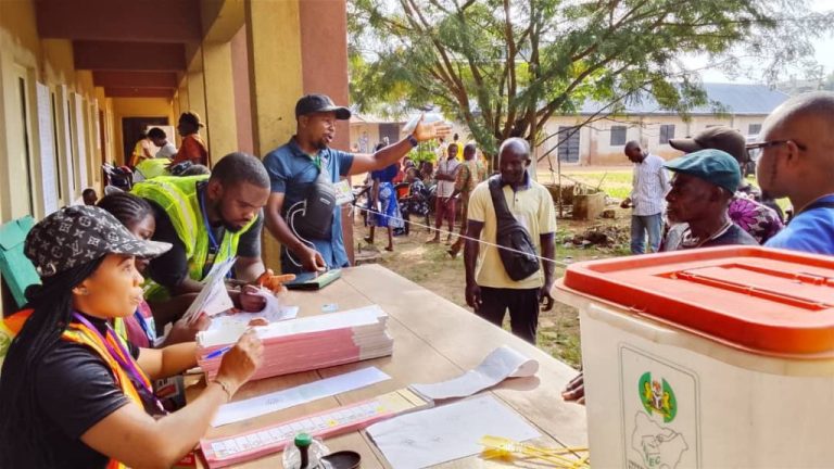 the All Progressives Grand Alliance (APGA),   the All Progressives Congress (APC) ,Anambra governorship election, Anambra Decides