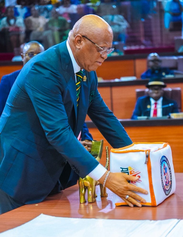Umo Eno Presents N1.39tn ‘People’s Budget of Expansion and Growth’ for 2026
