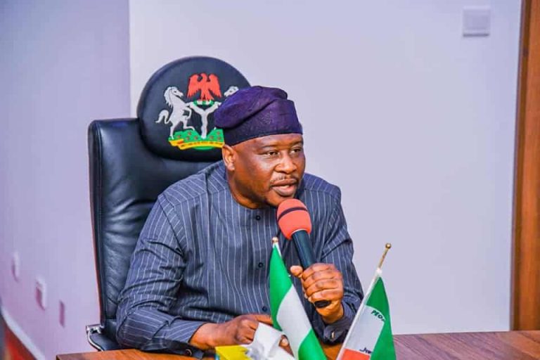 Fintiri Presents ₦583.3bn 2026 Budget, Secures Adamawa Assembly’s Vote of Confidence
