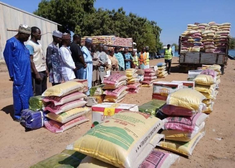 Gombe CAN Takes Delivery of Inuwa Yahaya’s Christmas, New Year Relief Items, Pledges Fair and Transparent Distribution