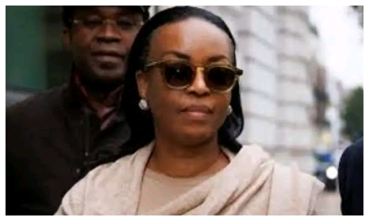 1776403157882