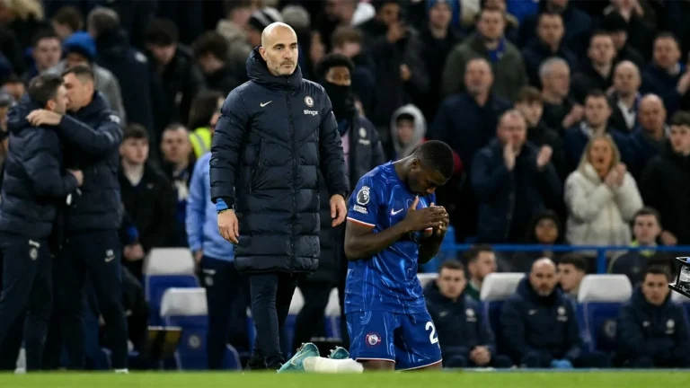 Fabregas Told to Steer Clear of Chelsea Return Amid Managerial Links
