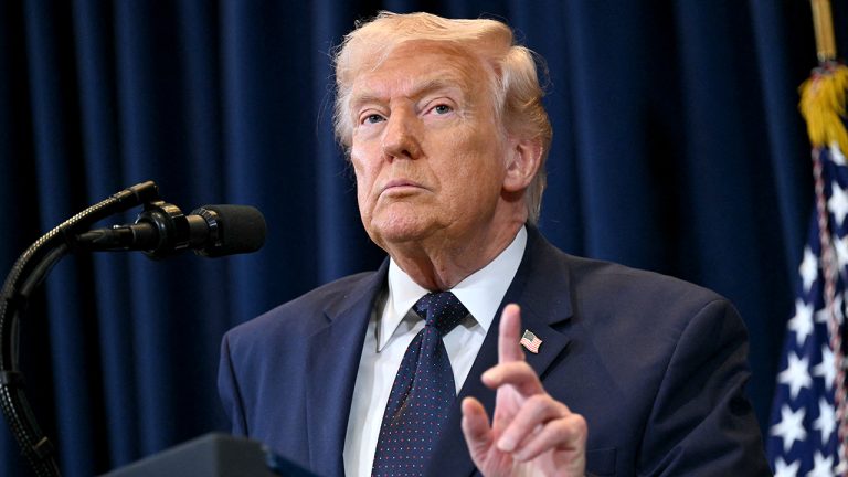 Trump Signals Rare Israel–Lebanon Talks as Pakistan Links Lebanon Peace to Iran Diplomacy