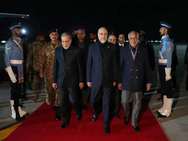 Iranian Delegation Arrives Islamabad for Crucial Talks Amid U.S. Military Threats