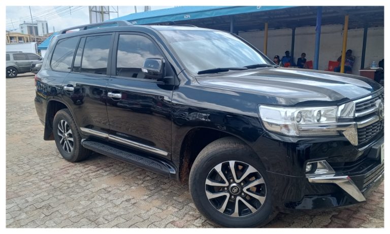 SUV-kidnappers