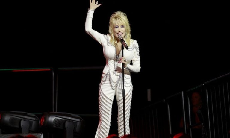 Dolly-Parton-1000x600